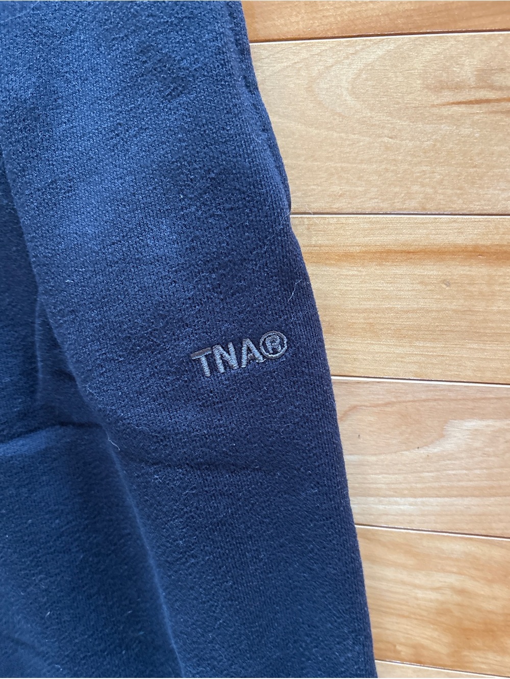 Aritzia TNA Cozy Sweatfleece Mega Jogger in Black - Size Medium - Picture 6 of 7